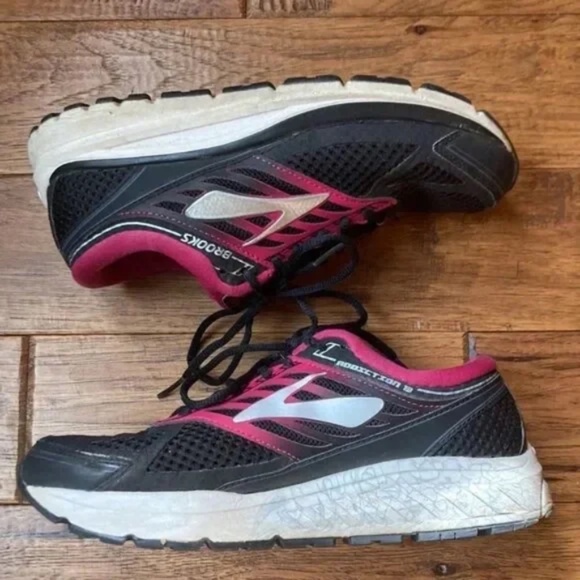 Brooks Addiction 13 Road Running Shoes Supportive Comfort Black Pink Size 8.5 - Picture 3 of 12